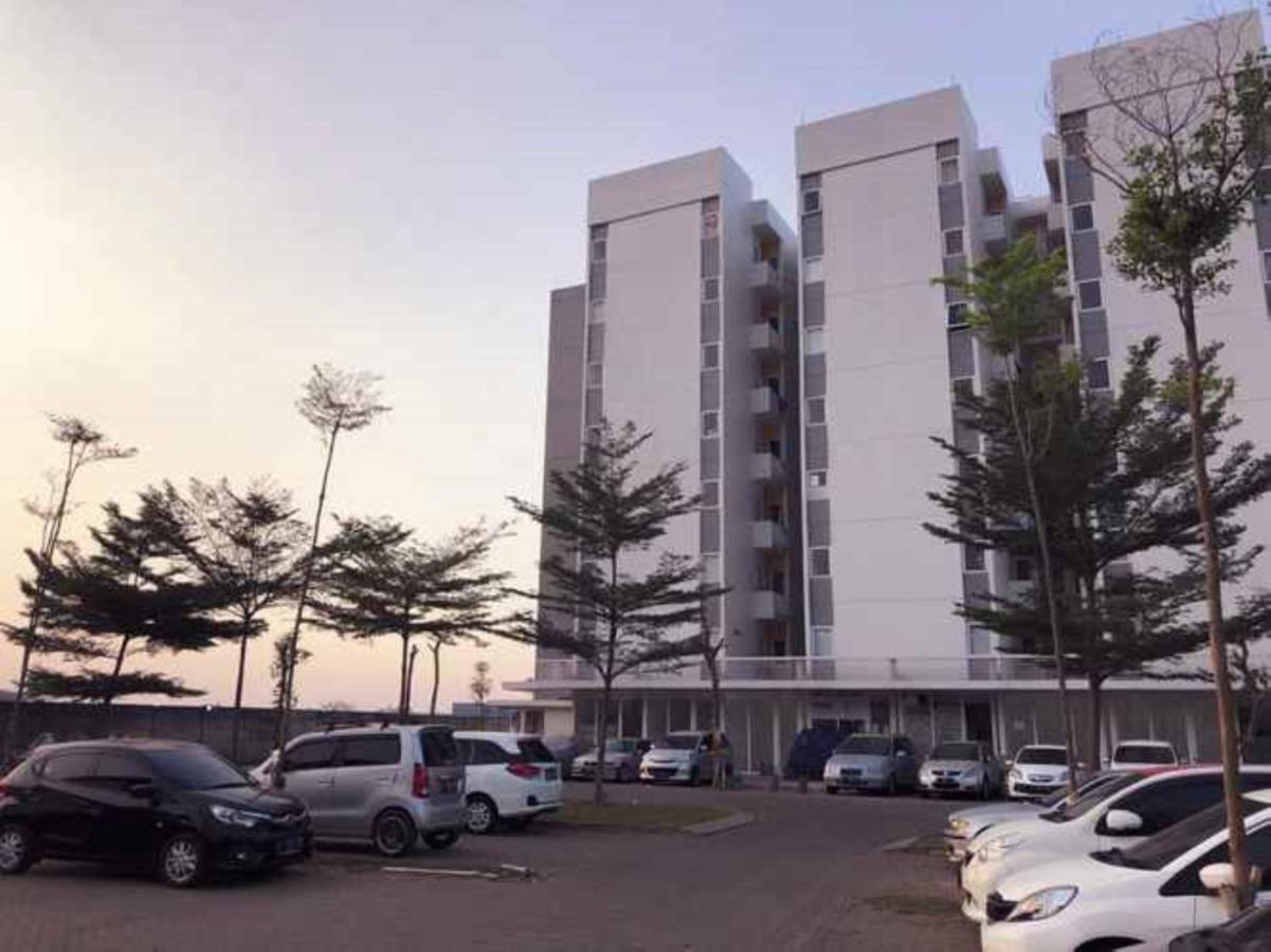 Aero Room Tangerang Kültér fotó