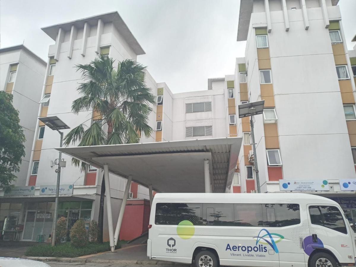 Aero Room Tangerang Kültér fotó
